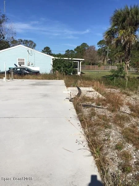 Unit for sale at 2181 Wagonwheel Avenue SE, Palm Bay, FL 32909
