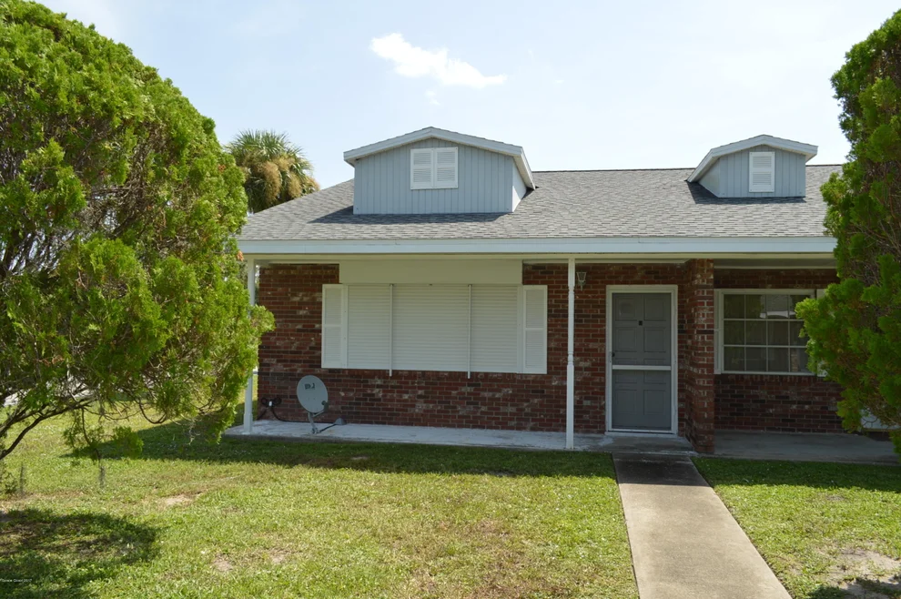 Unit for sale at 8520 Highway Us-1, Micco, FL 32976