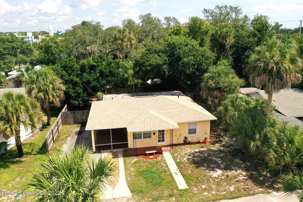 Unit for sale at 560 Shady Lane, Melbourne, FL 32935