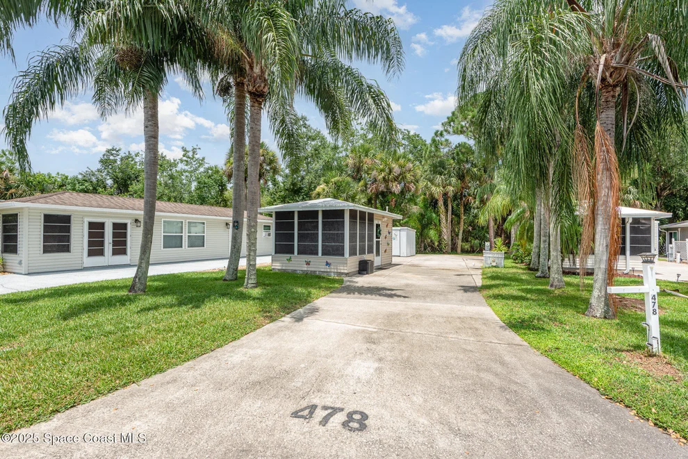 Unit for sale at 478 Oak Cove Road, Titusville, FL 32780