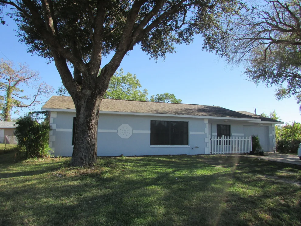 Unit for sale at 571 De Groodt Road SW, Palm Bay, FL 32908