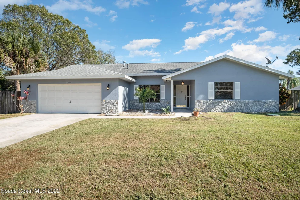 Unit for sale at 2306 Woodlawn Circle, Melbourne, FL 32934