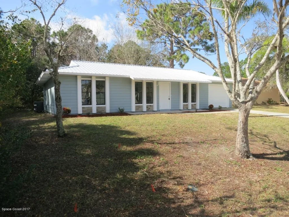 Unit for sale at 1456 Saxony Road SW, Palm Bay, FL 32908