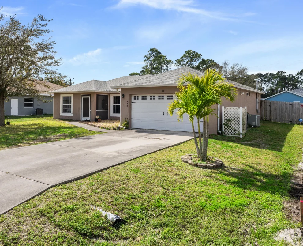 Unit for sale at 466 Iroquois Avenue NW, Palm Bay, FL 32907