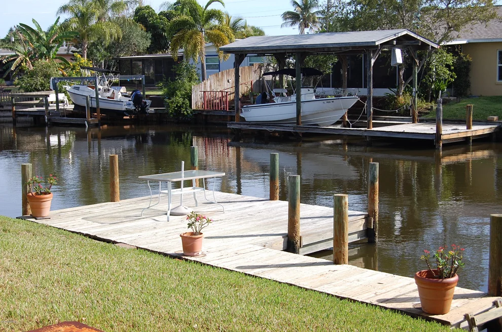 Unit for sale at 1340 Dolphin Avenue, Merritt Island, FL 32952