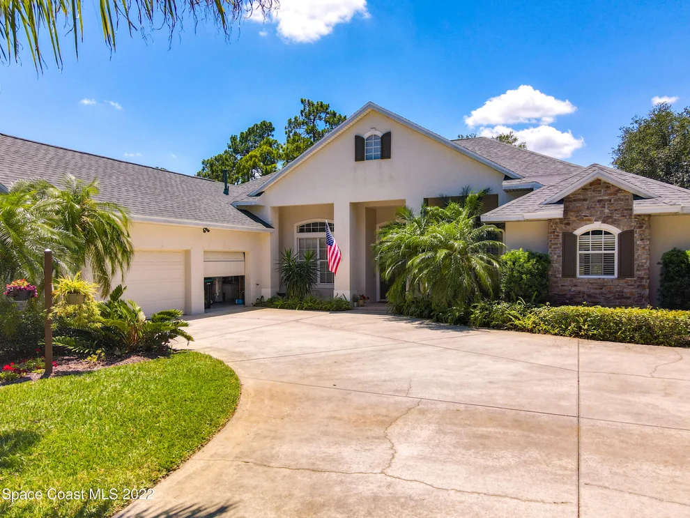 Unit for sale at 1705 Winding Ridge Circle SE, Palm Bay, FL 32909