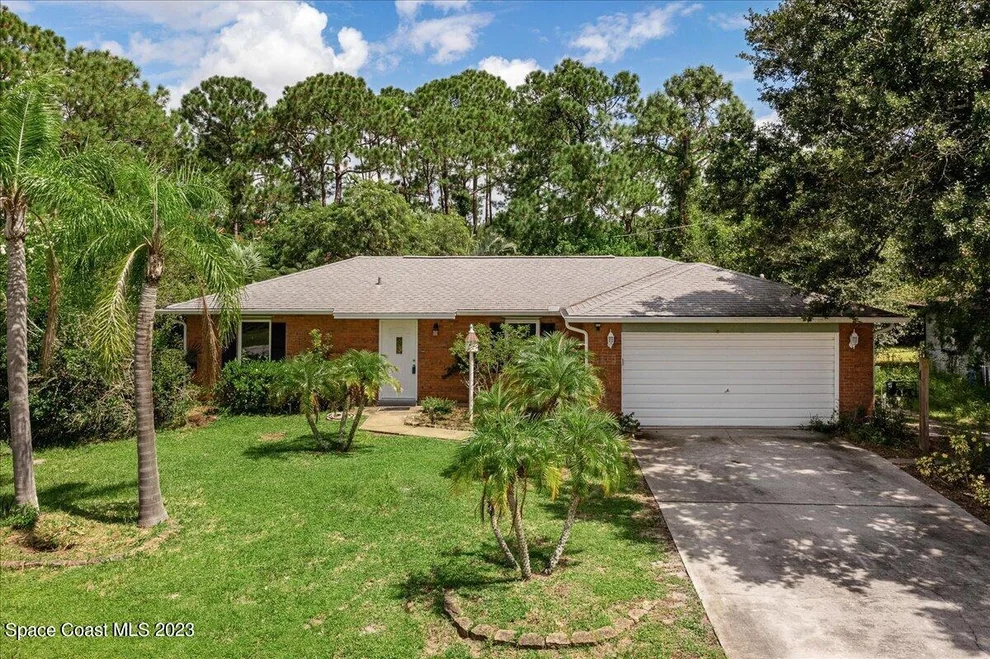 Unit for sale at 121 Tucson Road SW, Palm Bay, FL 32908