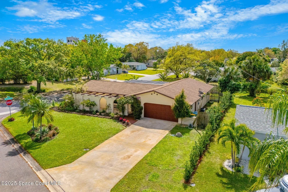 Unit for sale at 301 Dartmouth Avenue, Melbourne, FL 32901