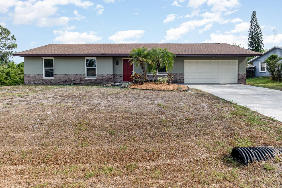 Unit for sale at 850 Arthur Street SE, Palm Bay, FL 32909