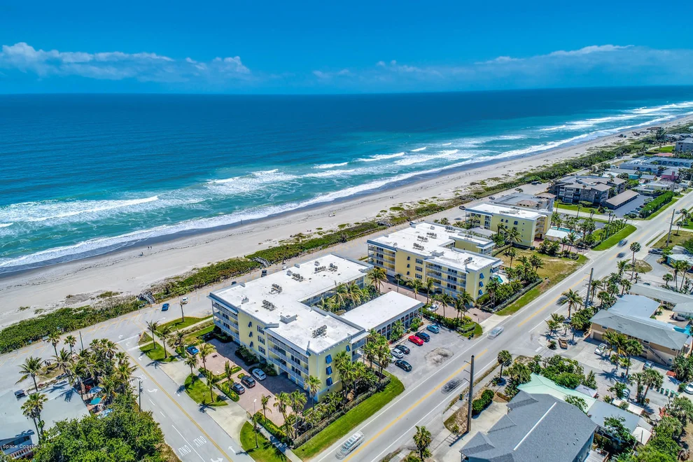 Unit for sale at 1 8 Th Avenue, Indialantic, FL 32903