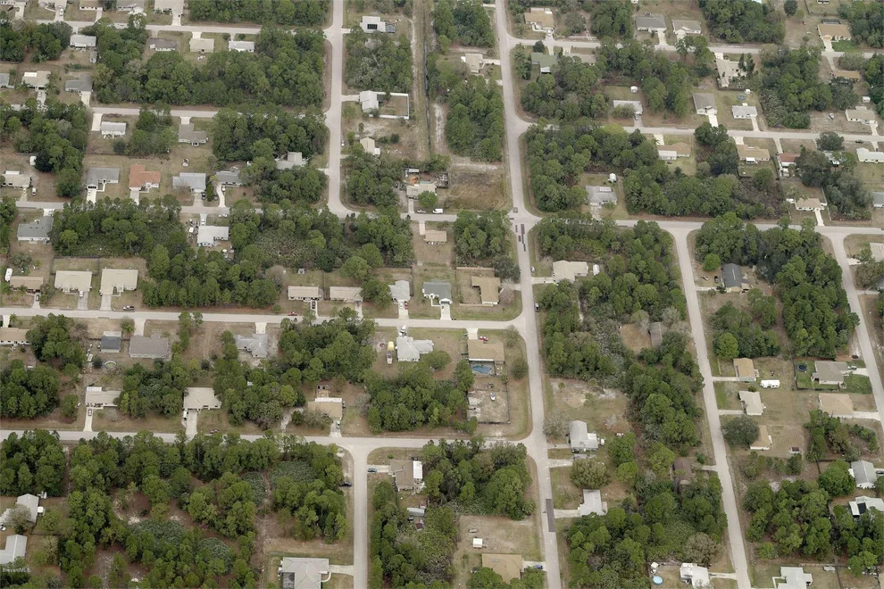 Unit for sale at 483 NW Carpenter Avenue, Palm Bay, FL 32907