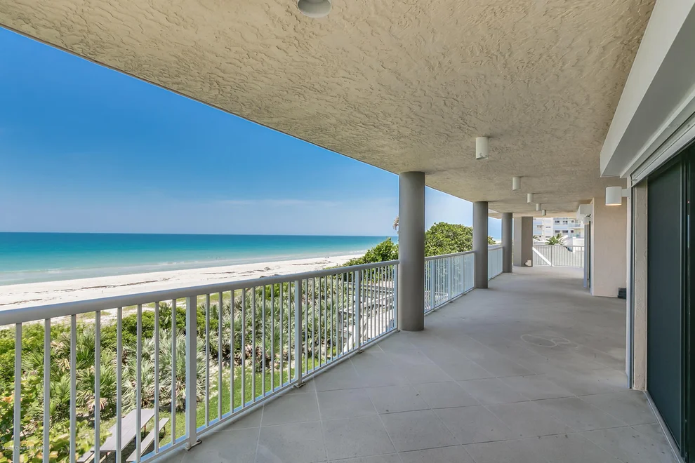 Unit for sale at 989 N Highway A1a, Indialantic, FL 32903