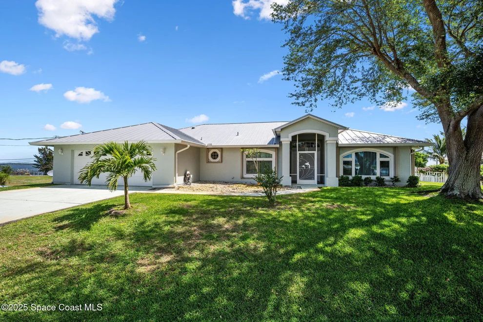 Unit for sale at 7109 Blue Shore Road, Grant, FL 32949