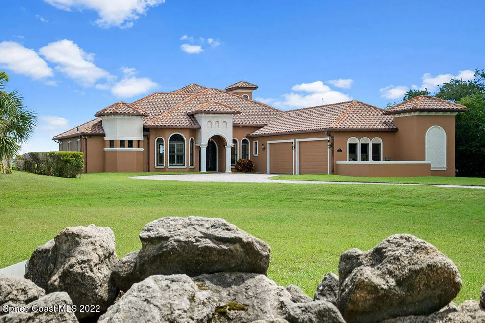Unit for sale at 1 Pisces Lane, Rockledge, FL 32955