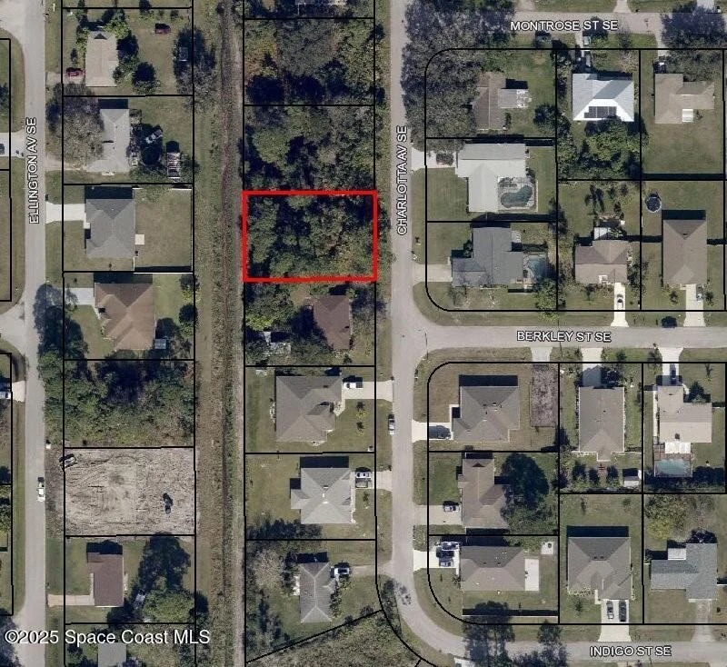 Unit for sale at 550 Charlotta Avenue SE, Palm Bay, FL 32909