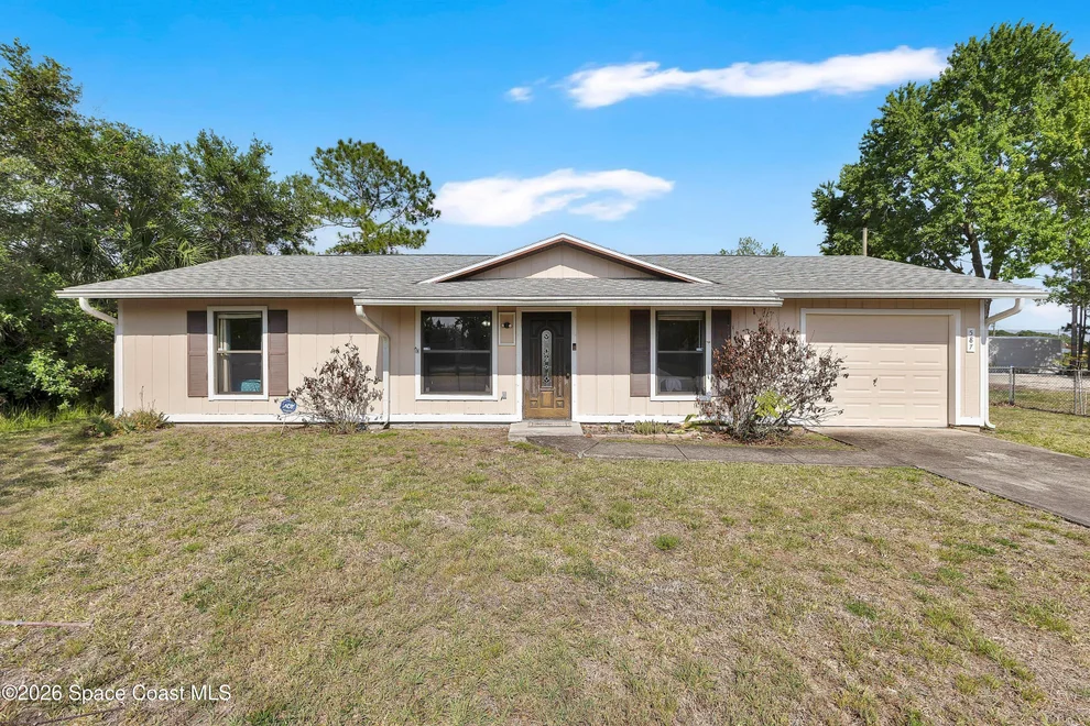 Unit for sale at 587 Tasco Avenue SW, Palm Bay, FL 32908