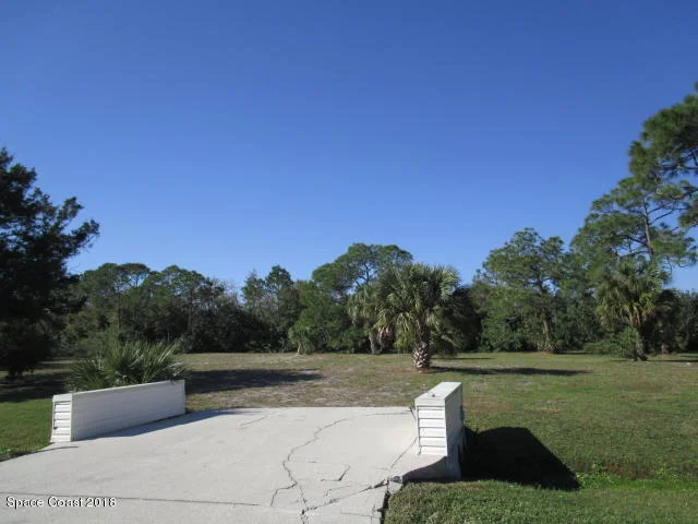 Unit for sale at 2800 Harlock Road, Melbourne, FL 32934