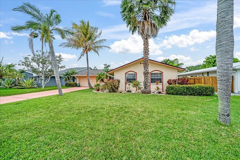 Unit for sale at 356 Dorset Drive, Cocoa Beach, FL 32931