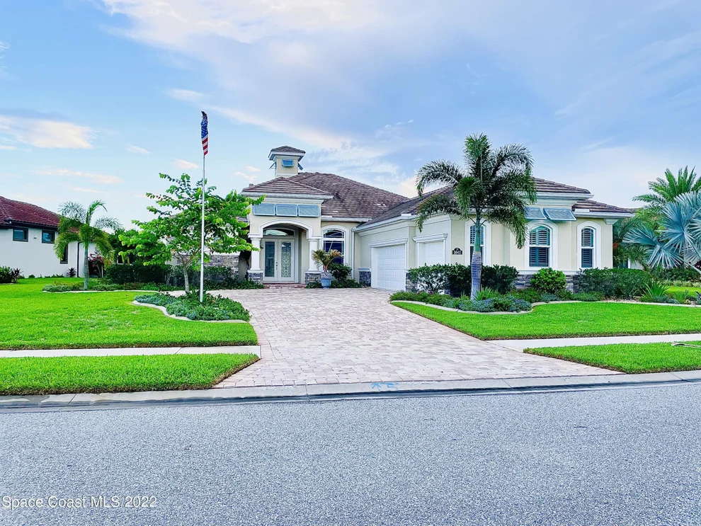 Unit for sale at 8042 Barrosa Circle, Melbourne, FL 32940