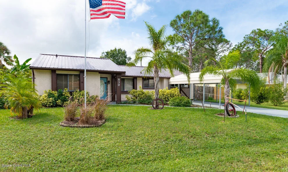 Unit for sale at 530 Escarole Street SE, Palm Bay, FL 32909