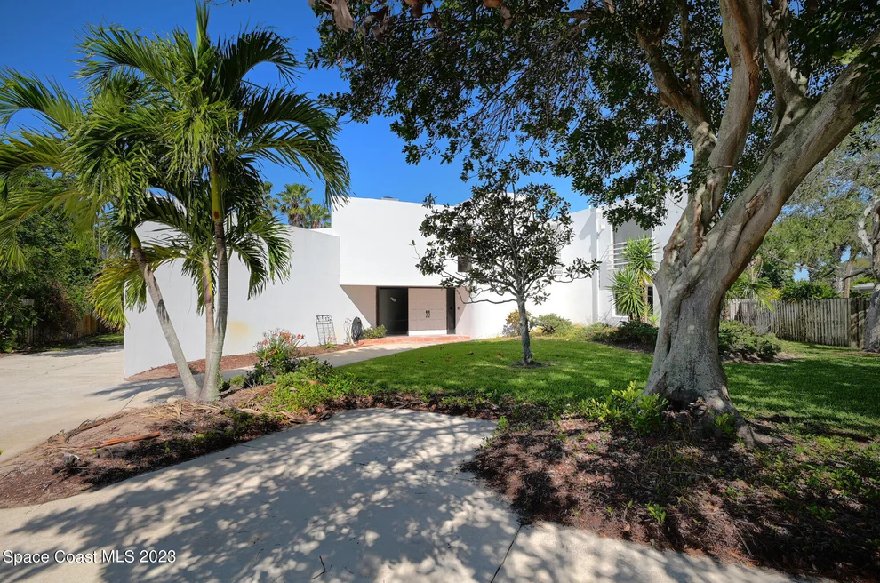Unit for sale at 578 Rio Casa Drive N, Indialantic, FL 32903