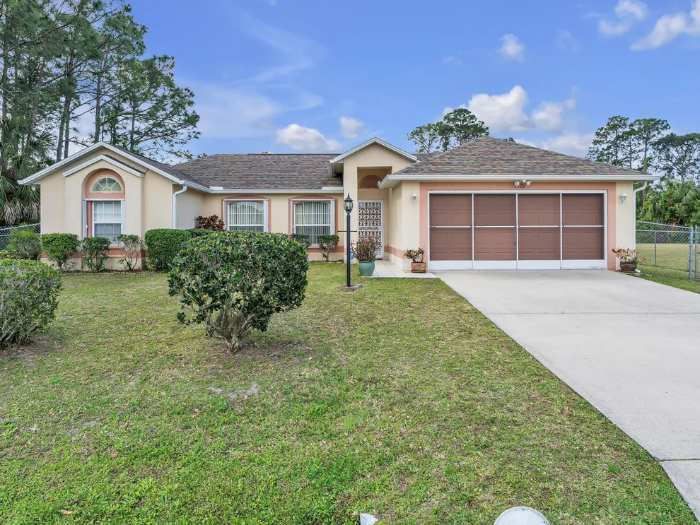 Unit for sale at 1570 Gardenton Street NW, Palm Bay, FL 32907