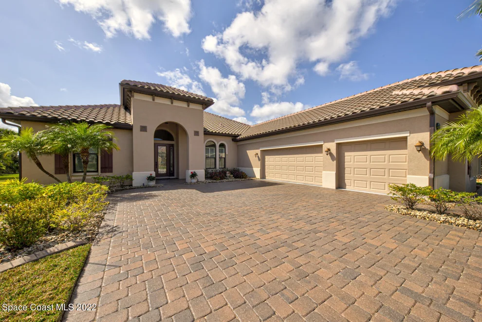 Unit for sale at 3248 Lamanga Drive, Melbourne, FL 32940