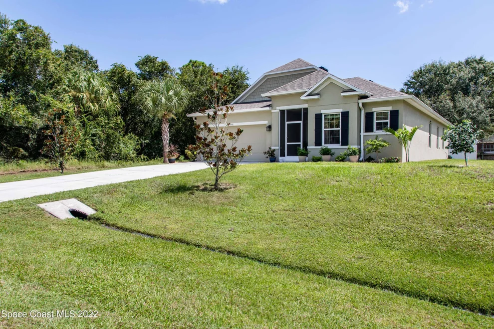 Unit for sale at 1416 Whitmore Street, Sebastian, FL 32958