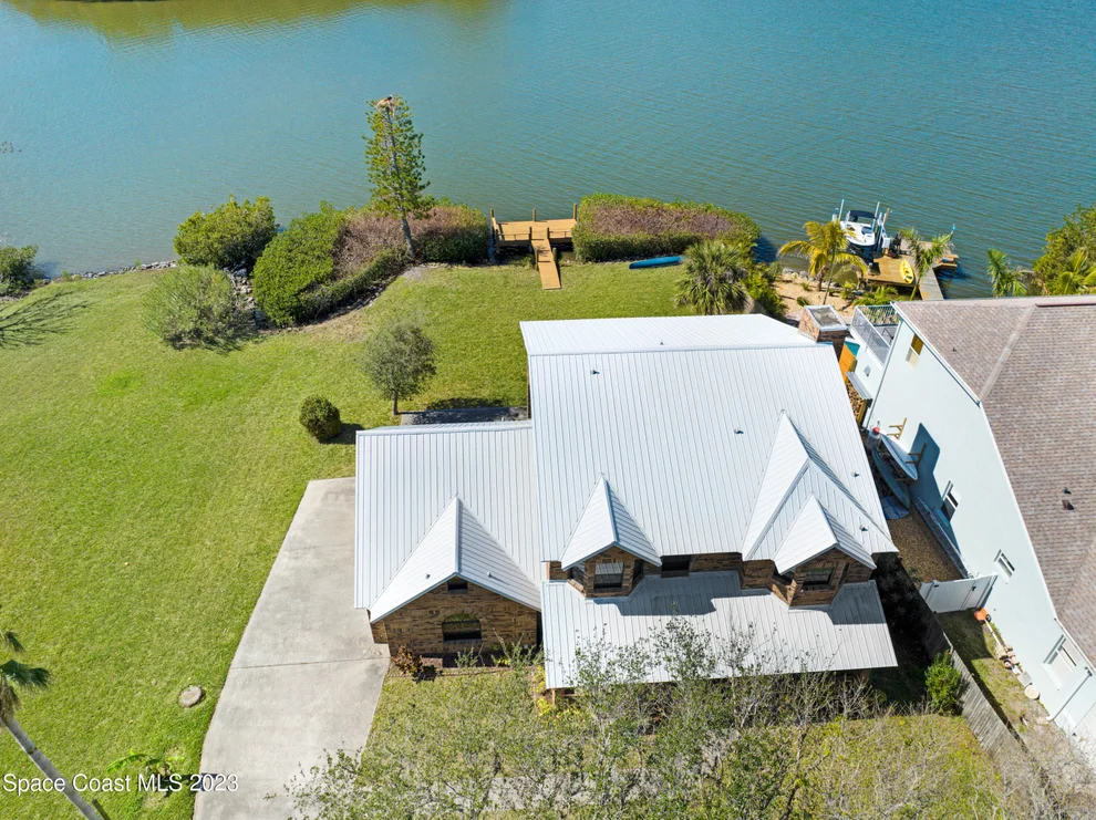 Unit for sale at 1134 S Brevard Avenue, Cocoa Beach, FL 32931