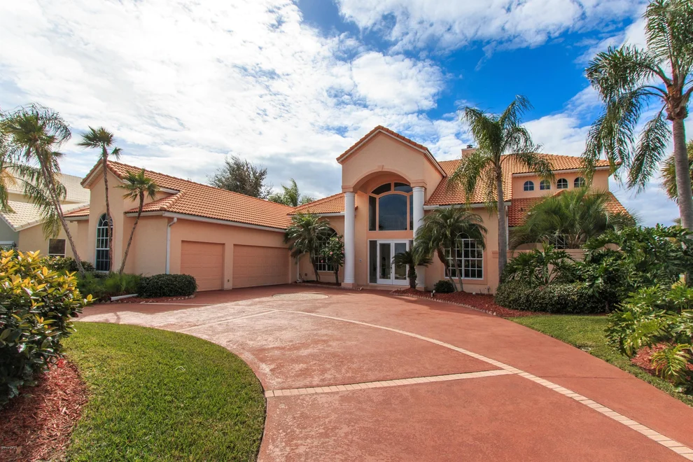 Unit for sale at 604 Spring Lake Drive, Melbourne, FL 32940