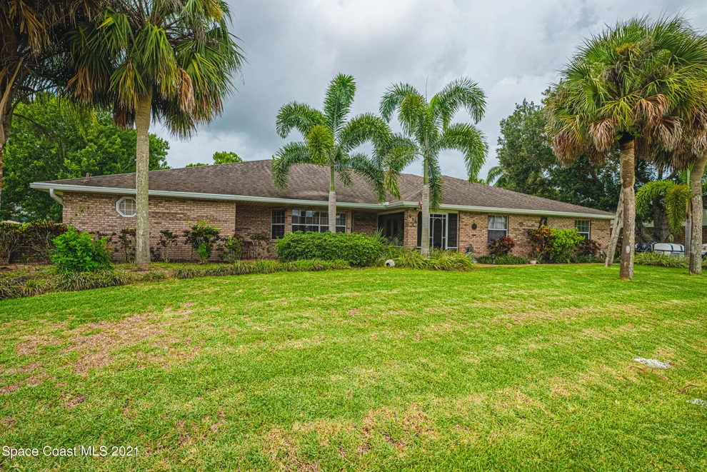Unit for sale at 656 Hyannie Street NE, Palm Bay, FL 32907