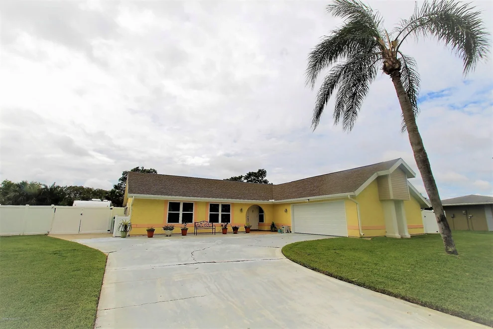 Unit for sale at 540 Port Malabar Boulevard NE, Palm Bay, FL 32905