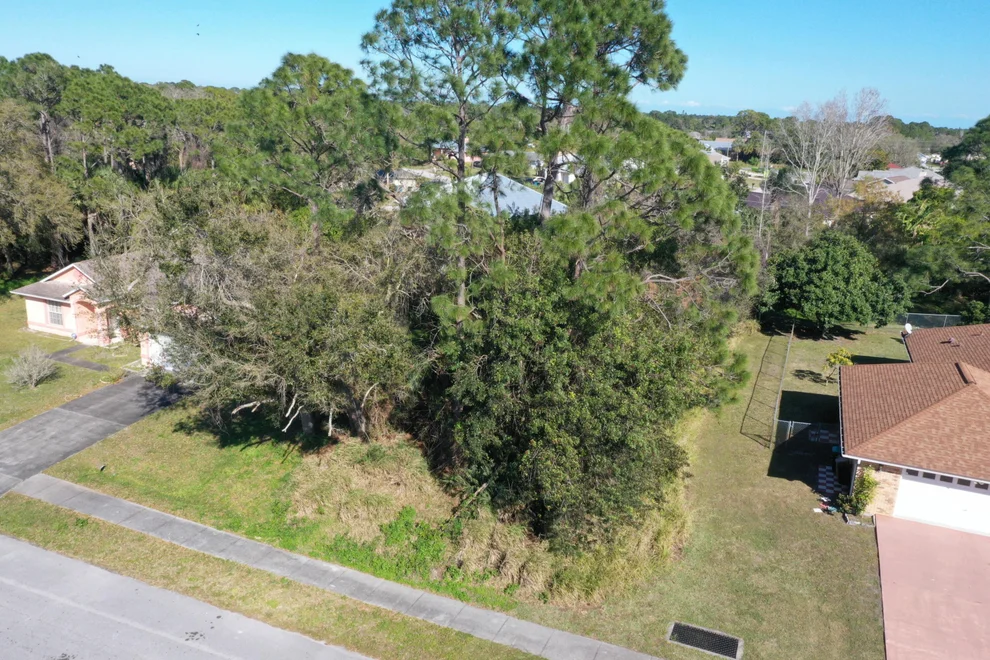 Unit for sale at 362 Hammock Road SE, Palm Bay, FL 32909