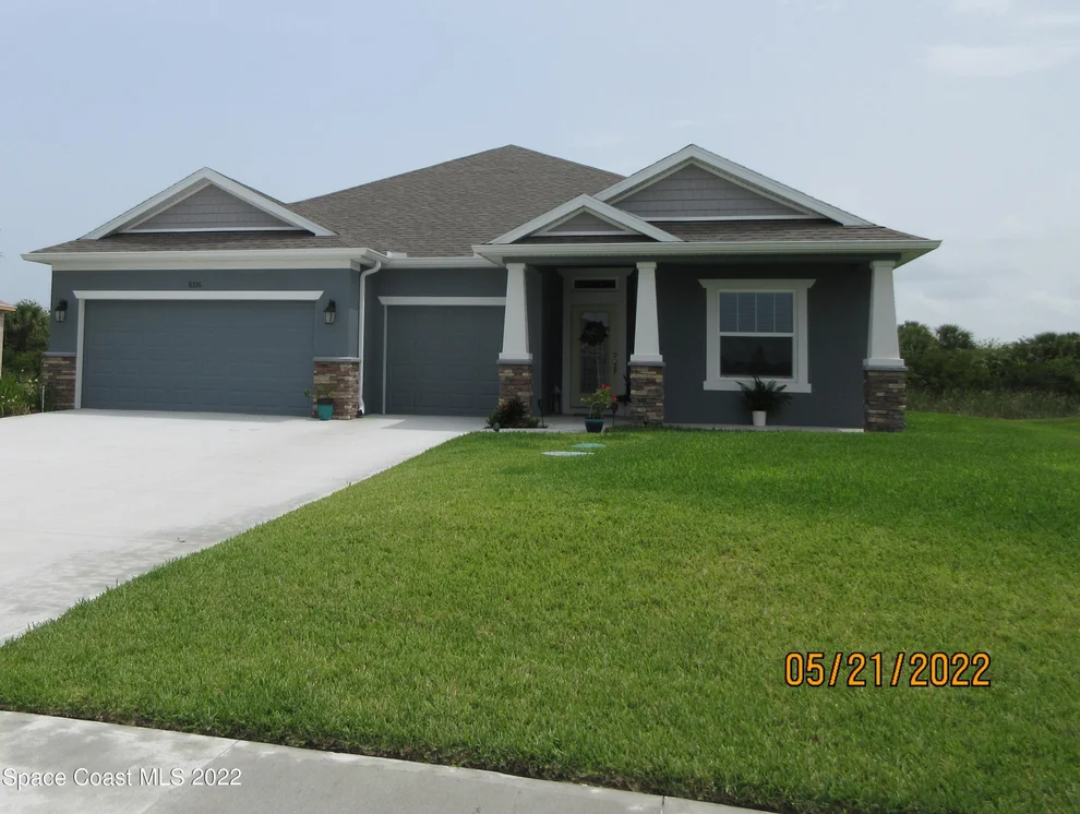 Unit for sale at 8336 Laguna Circle, Micco, FL 32976