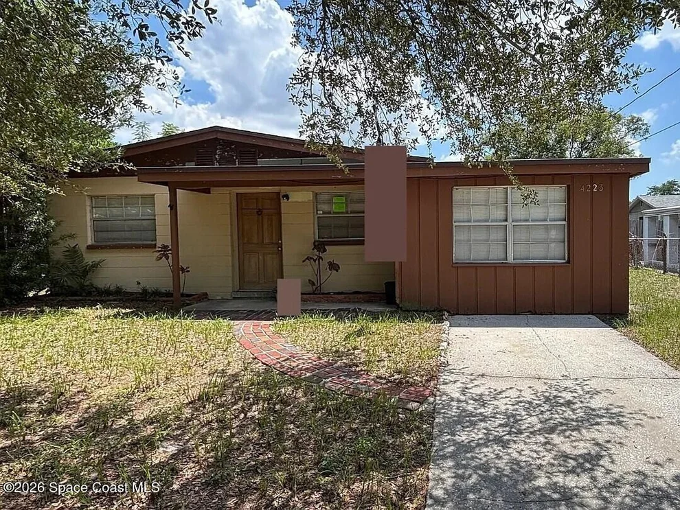 Unit for sale at 4223 E Sandalwood Circle S, Tampa, FL 33617