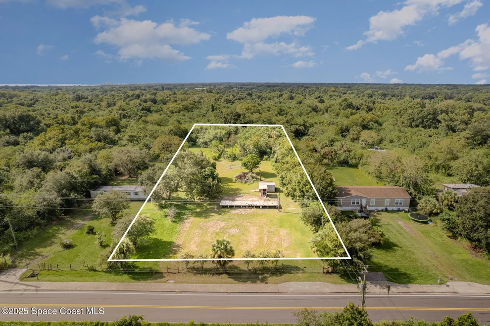 Unit for sale at 2585 Wiley Avenue, Mims, FL 32754