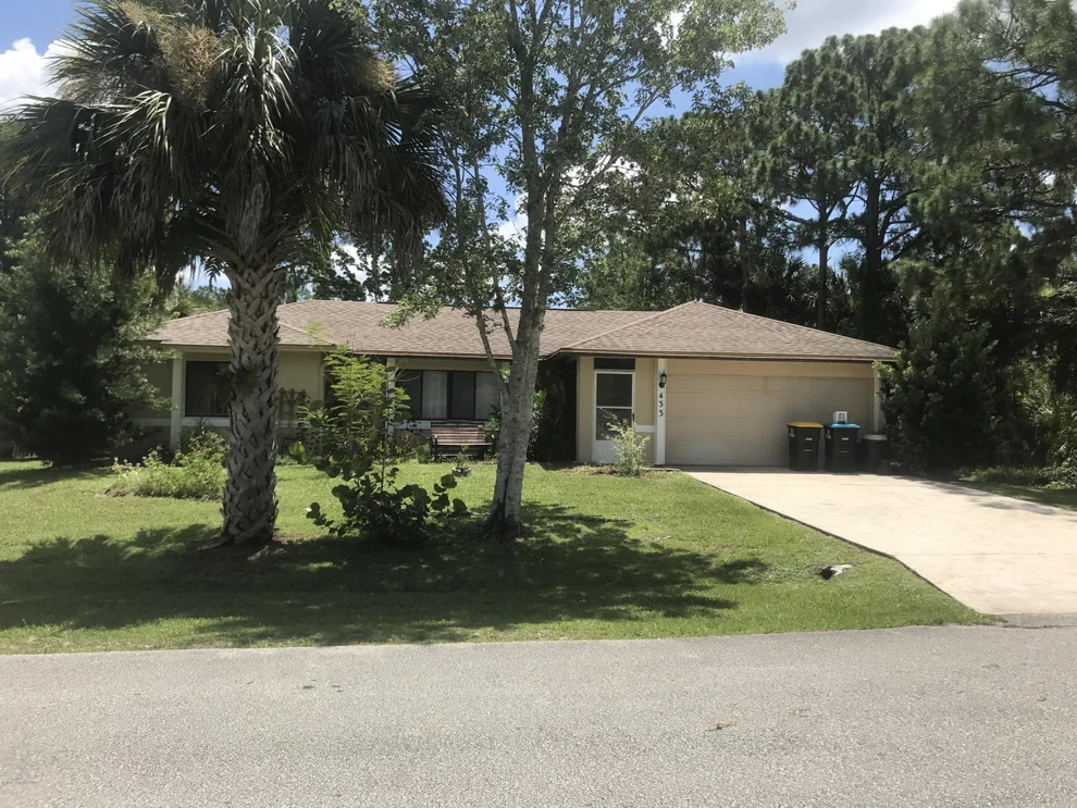 Unit for sale at 433 Saragassa Avenue SW, Palm Bay, FL 32908