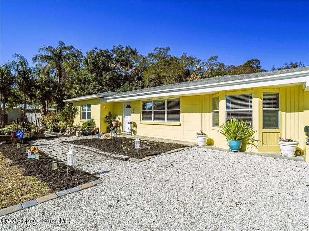 Unit for sale at 2049 50th Avenue, Vero Beach, FL 32966