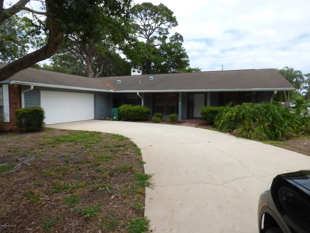 Unit for sale at 2 Yacht Club Lane, Indian Harbour Beach, FL 32937
