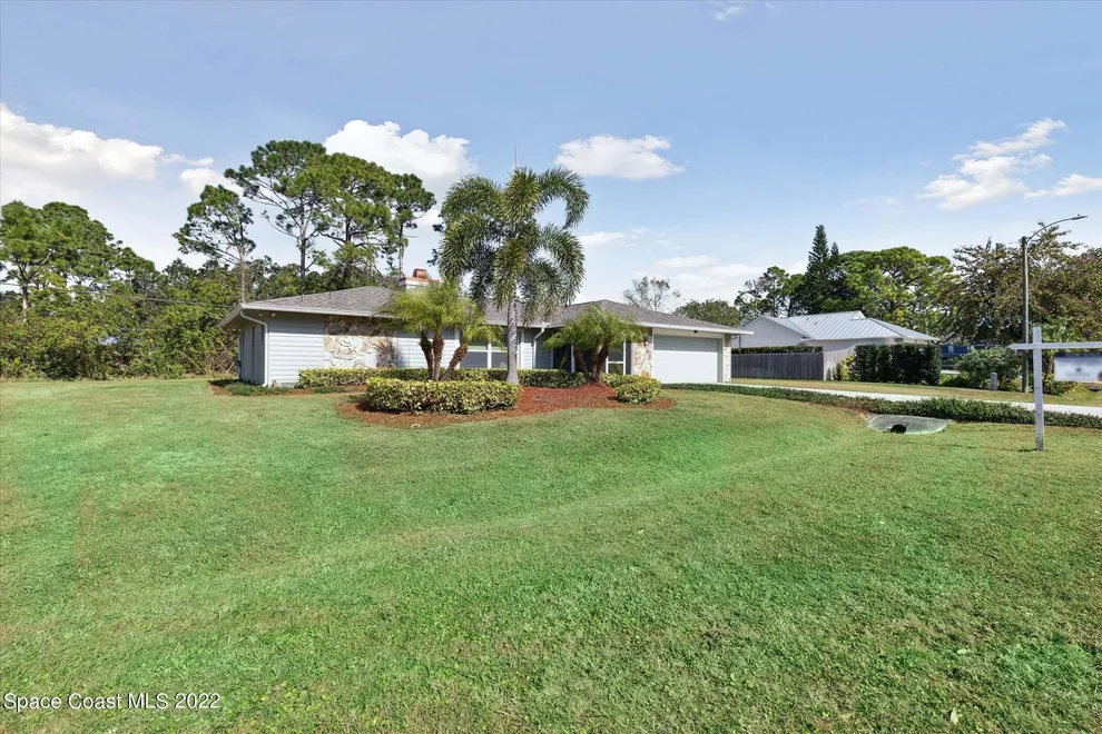 Unit for sale at 101 Nesbitt Street NE, Palm Bay, FL 32907