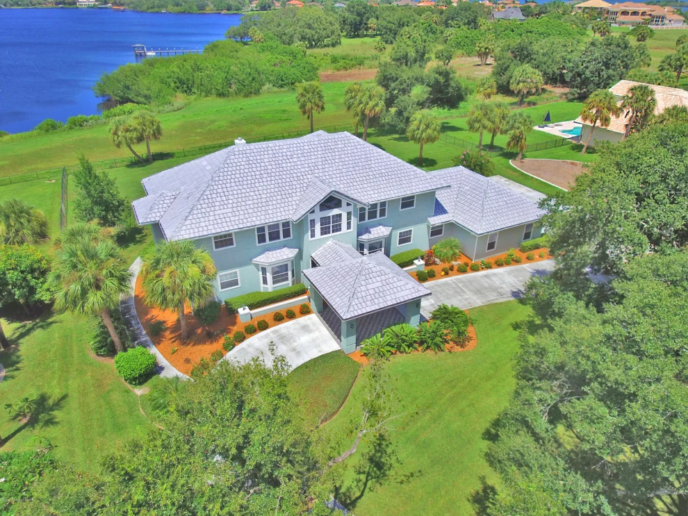 Unit for sale at 200 Stewart Drive, Merritt Island, FL 32952