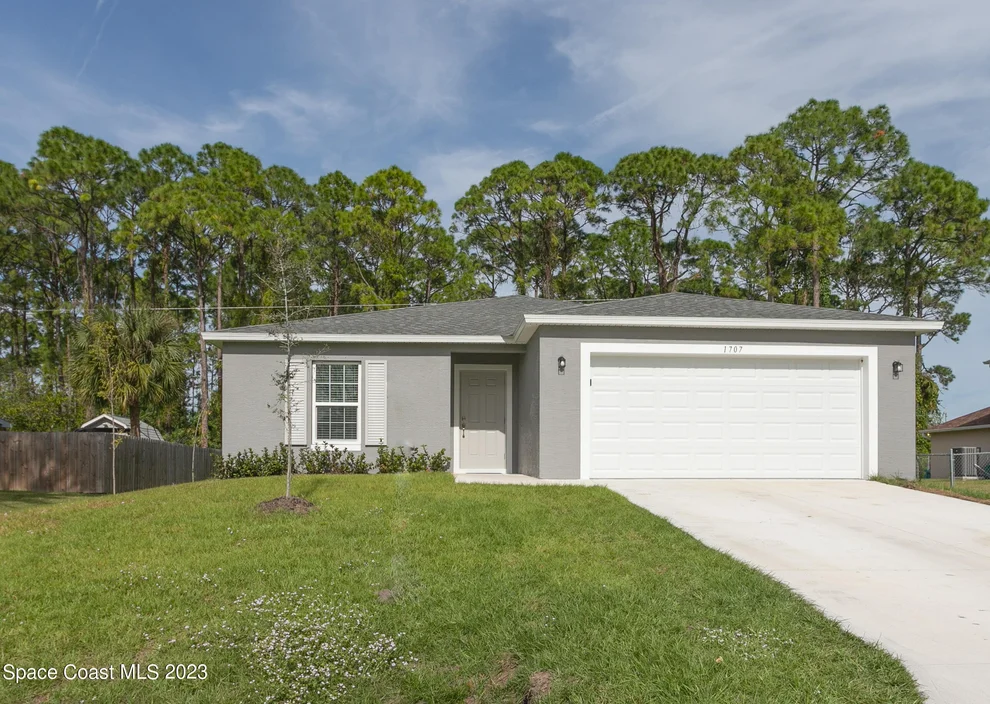 Unit for sale at 1707 Delaware Street NW, Palm Bay, FL 32907