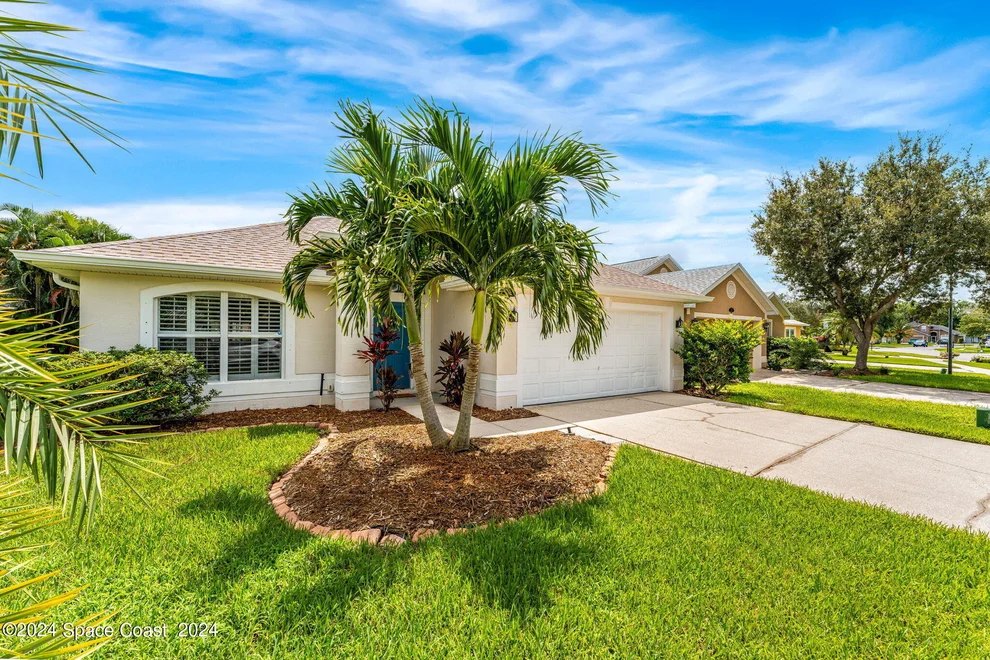 Unit for sale at 2560 Stratford Pointe Drive, Melbourne, FL 32904