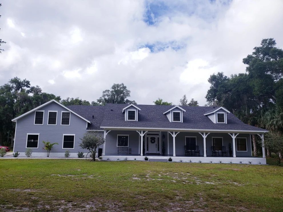 Unit for sale at 555 Hale Road, Geneva, FL 32732