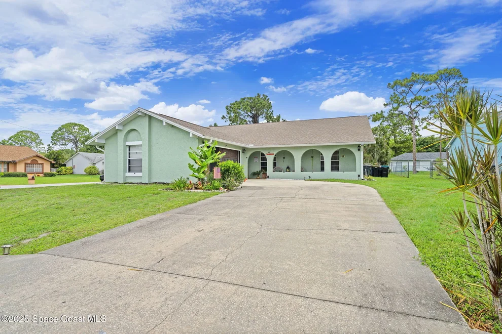 Unit for sale at 1099 Buford Street NW, Palm Bay, FL 32907