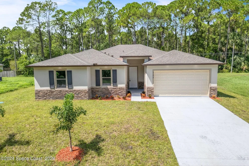 Unit for sale at 722 Scott Avenue SW, Palm Bay, FL 32908