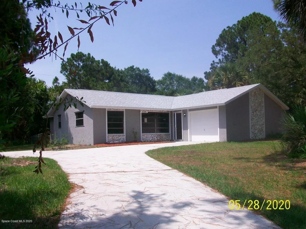 Unit for sale at 549 Caravan Terrace, Sebastian, FL 32958