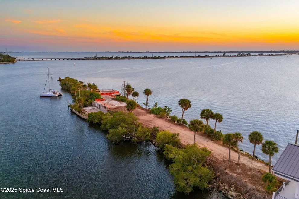 Unit for sale at 11680 Dragon Point Drive, Merritt Island, FL 32952