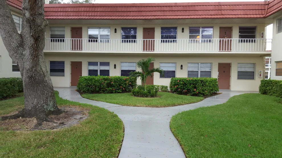 Unit for sale at 17 Vista Palm Lane, Vero Beach, FL 32962