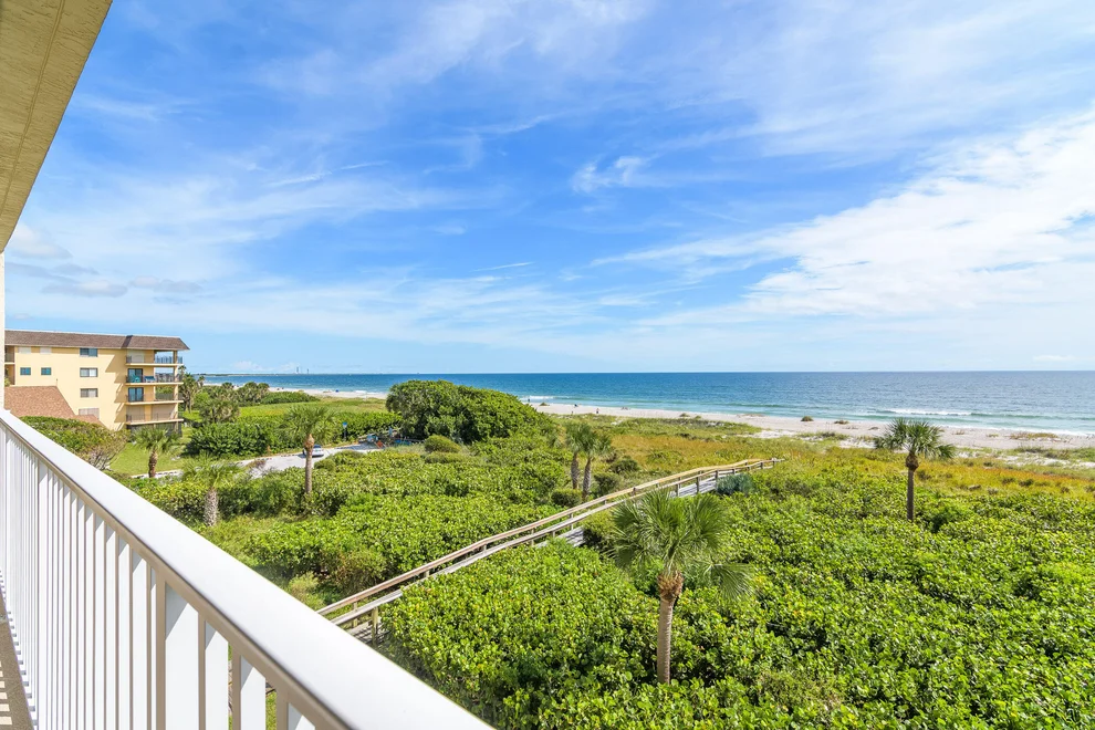 Unit for sale at 555 Harrison Avenue, Cape Canaveral, FL 32920